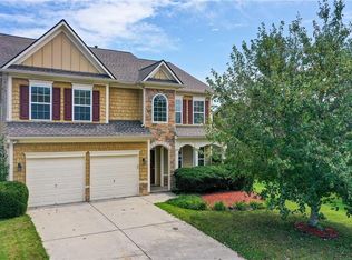 5180 Fieldgate Ridge Dr, Cumming, GA 30028