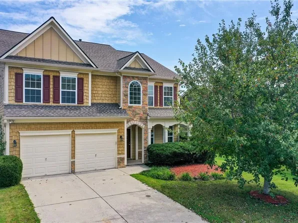 5180 Fieldgate Ridge Dr, Cumming, GA 30028