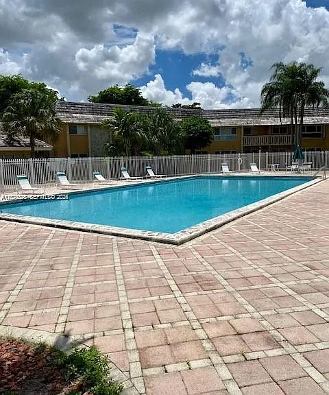 7470 Miami Lakes Dr #B208 — Photo 20