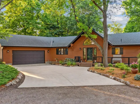 3776 206th Ave NW, New London, MN 56273