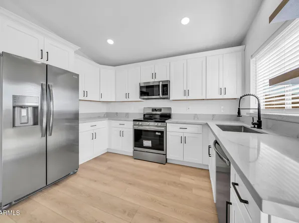 8742 N 114TH Avenue, Peoria, AZ 85345