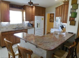 3210 Barbados Ln, Naples, FL 34119