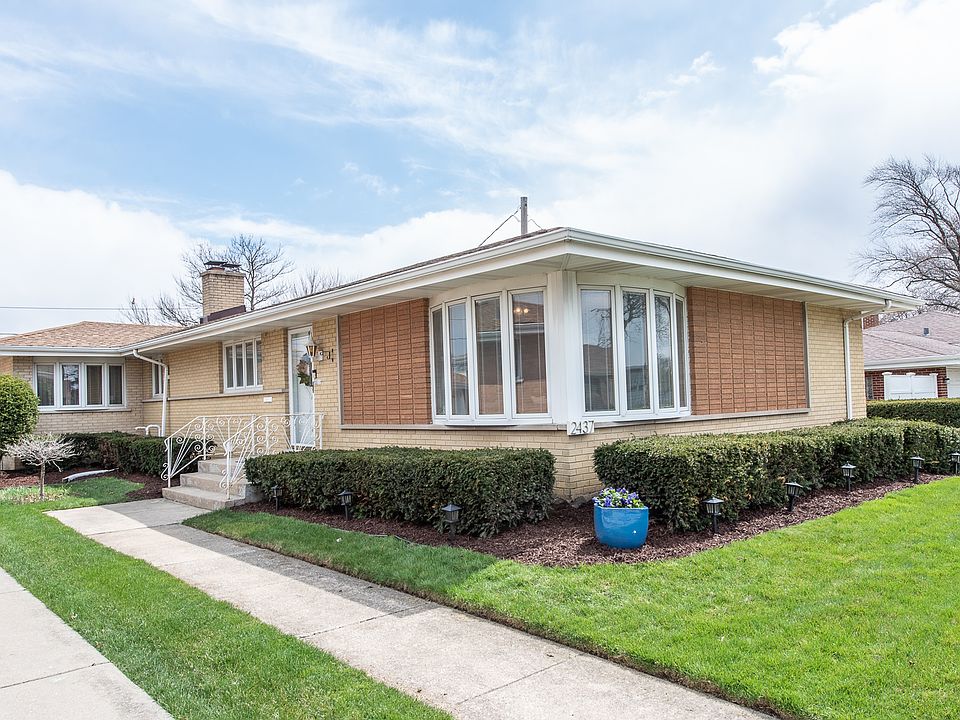 1st image of 2437 Mayfair Ave