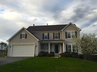 12020 Morningstar Pl, Lovettsville, VA 20180