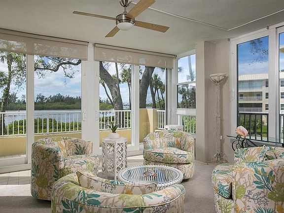 5th image of 8865 W Orchid Island Cir APT 201