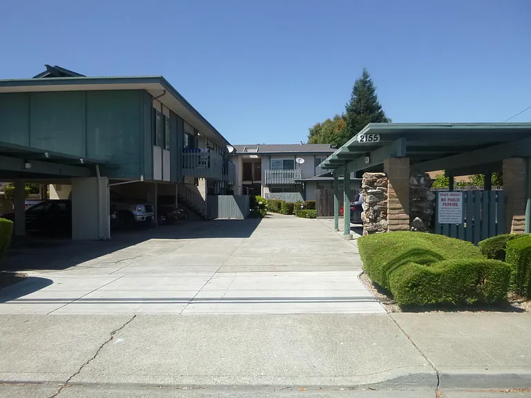 2155 Fairway Dr #2 — Photo 1