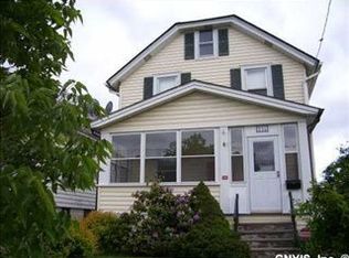 135 Wadsworth Rd, North Syracuse, NY 13212