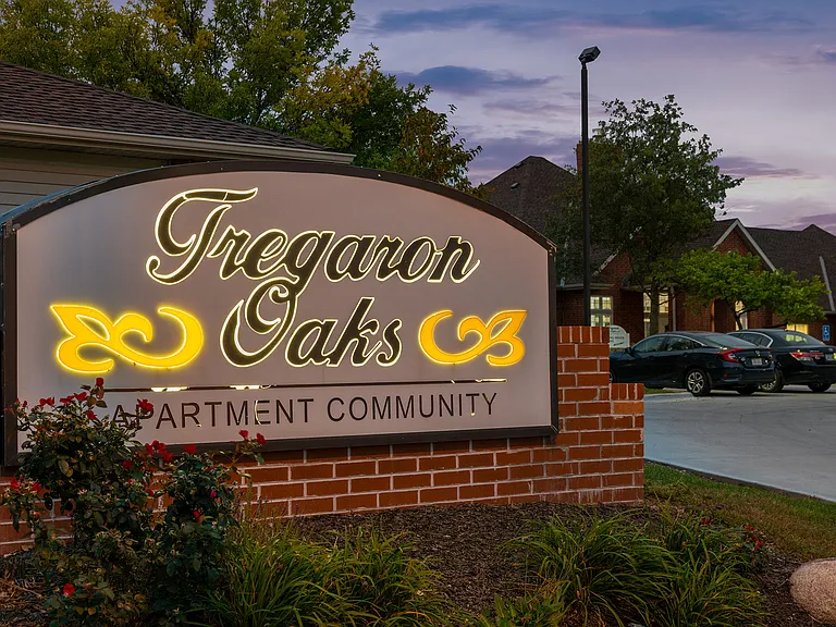 Tregaron Oaks — Photo 25