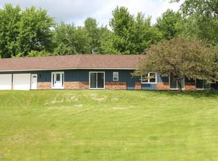 3951 Horizon Hills Cir, Willmar, MN 56201