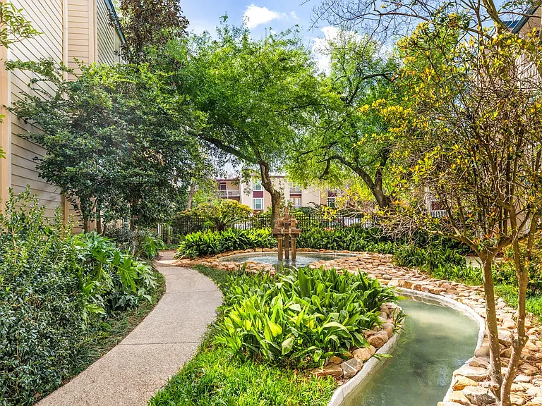 Windmill Creek South — Photo 19