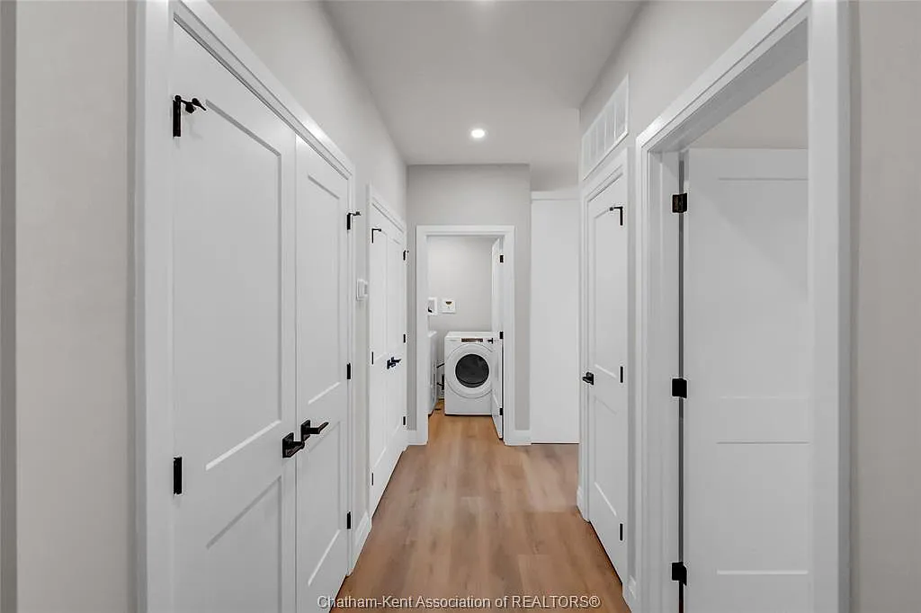 2 bed, 1140 sqft, $2,893 — Photo 3