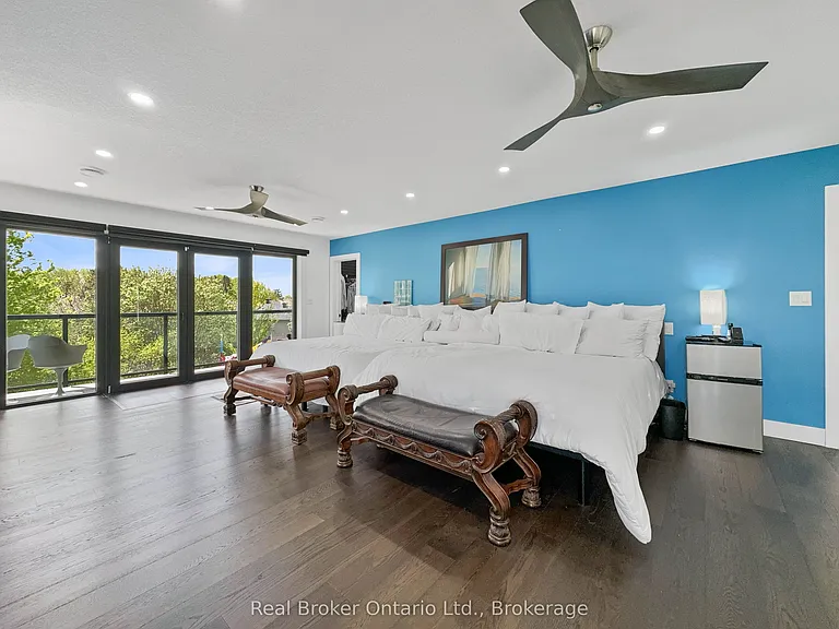 19 Zavarella Ct — Photo 17