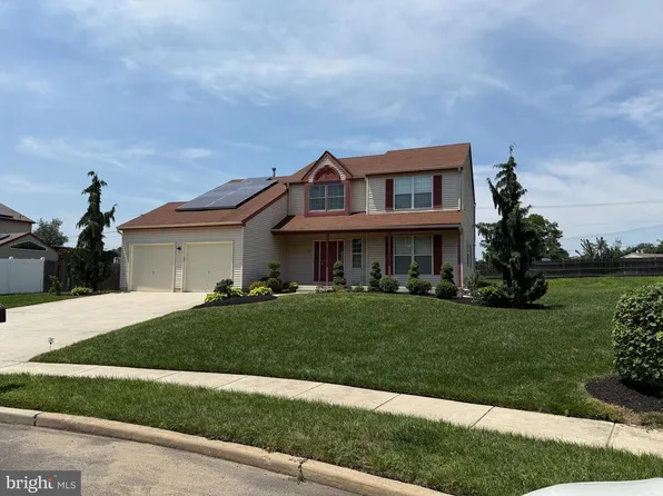 35 Birchly Ct, Westville, NJ 08093