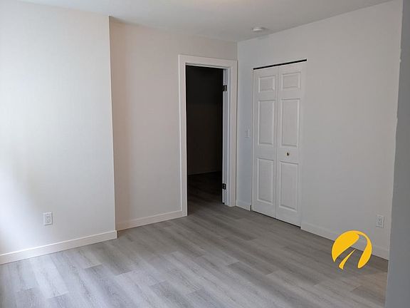 3rd image of 22518 Brickwood Close