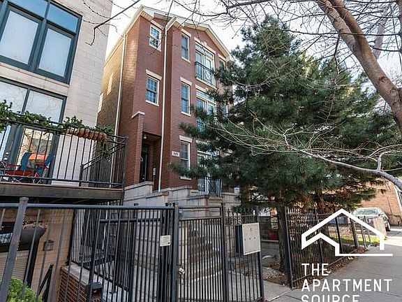 4th image of 819 N Wood St #1hgde902j