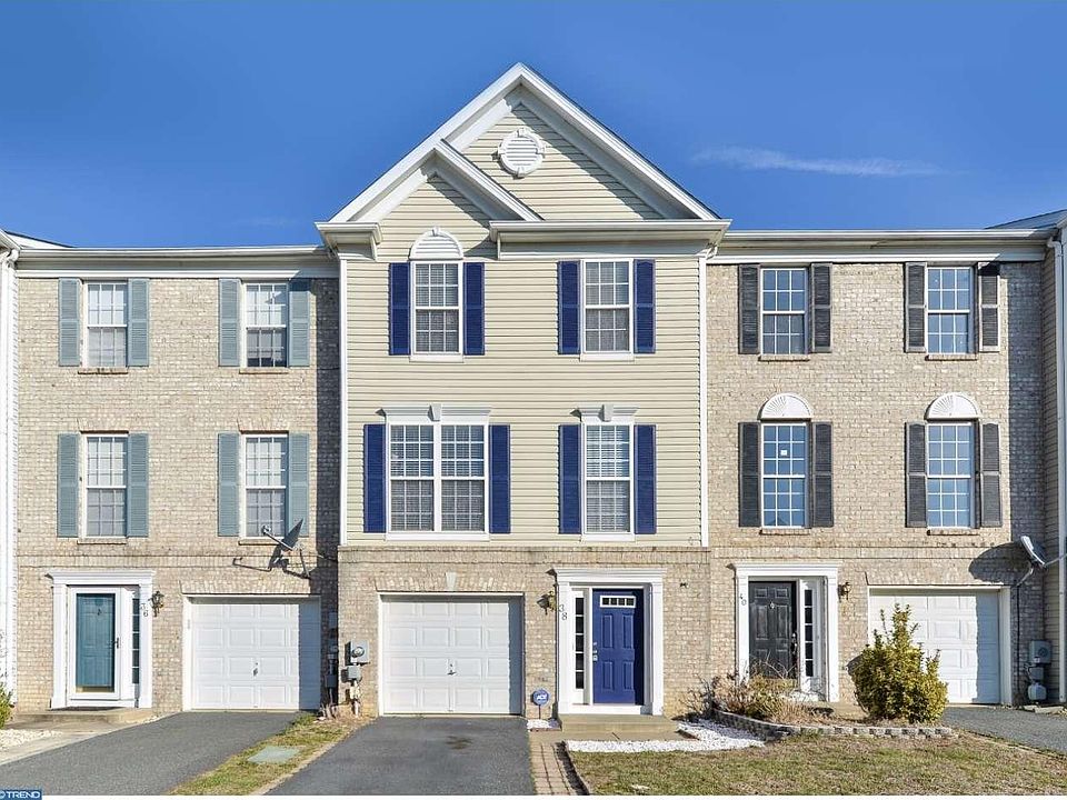 1st image of 38 W Sarazen Dr