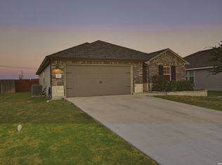 206 Santo Spirit Rd, Hutto, TX 78634