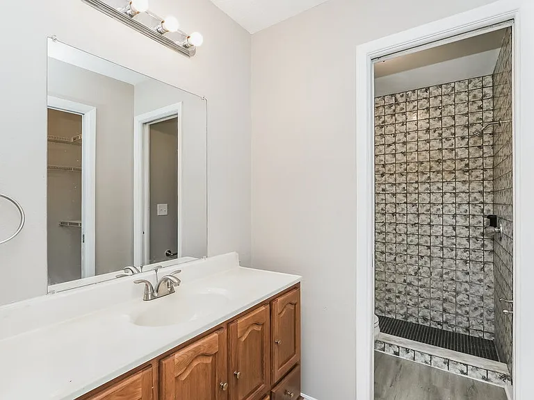 13403 Woodward Dr — Photo 10