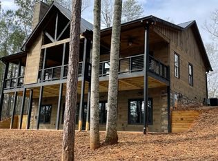 295 Wagon Tracks Rdg, Mineral Bluff, GA 30559