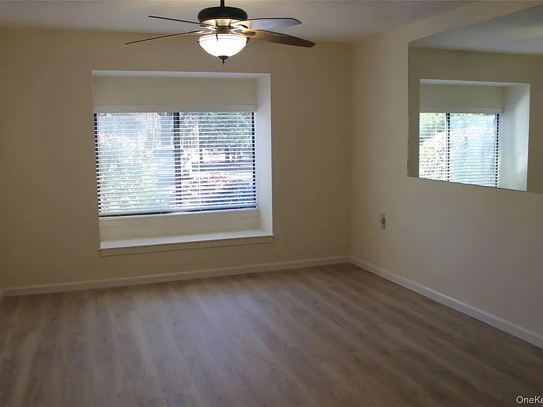 619 Heritage Hls #B — Photo 13