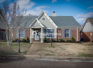 8438 Kimberly Rose Dr, Cordova, TN 38016