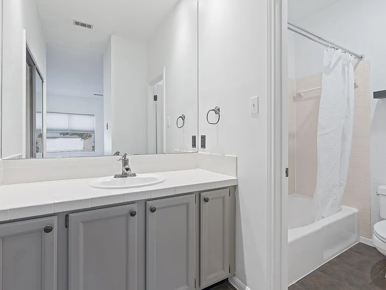 10819 Crown Colony Dr #22 — Photo 11