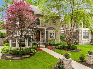 414 Hawthorn Ave, Royal Oak, MI