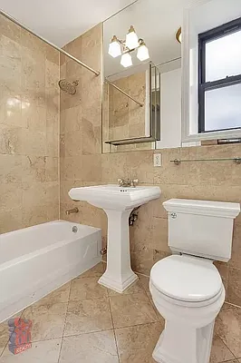 Rented by REAL New York | media 10