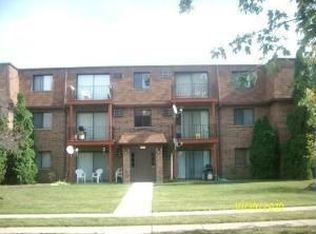 499 Old McHenry Rd APT 2B, Wheeling, IL 60090