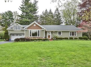 290 Kilbourn Rd, Rochester, NY 14618