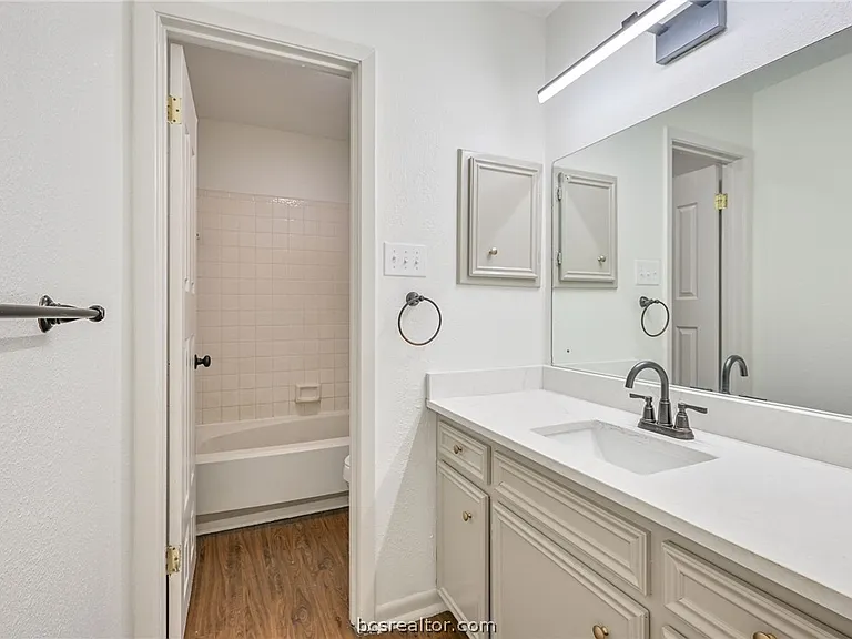 3213 Bahia Dr — Photo 10