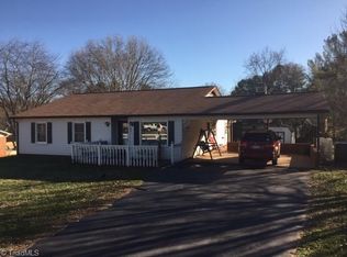 125 Dewsberry Rd, King, NC 27021