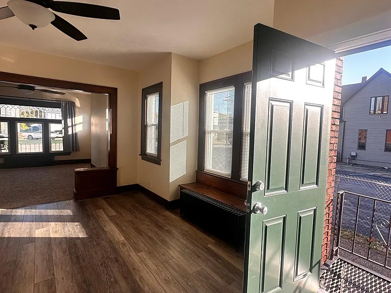 3120 Peach St #1 — Photo 16
