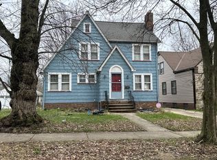 3961 Orchard Rd, Cleveland Heights, OH 44121