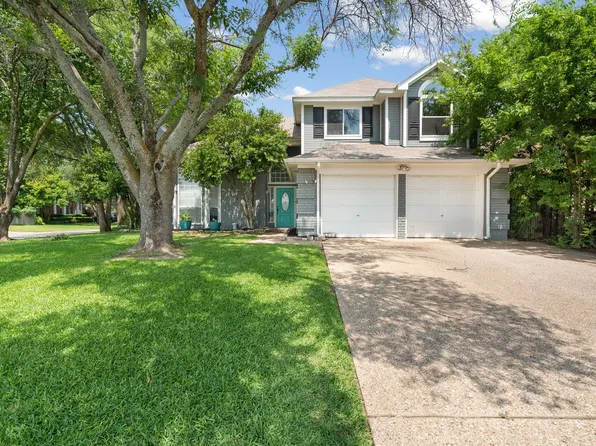 1220 S Timberline Dr, Fort Worth, TX 76126