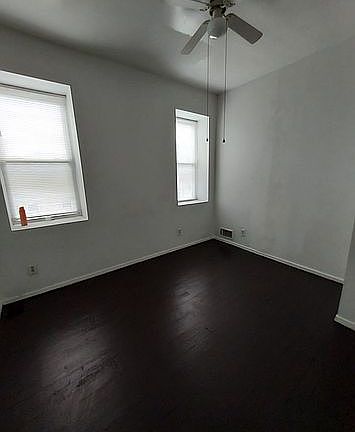 3rd image of 4059 Kennerly Ave