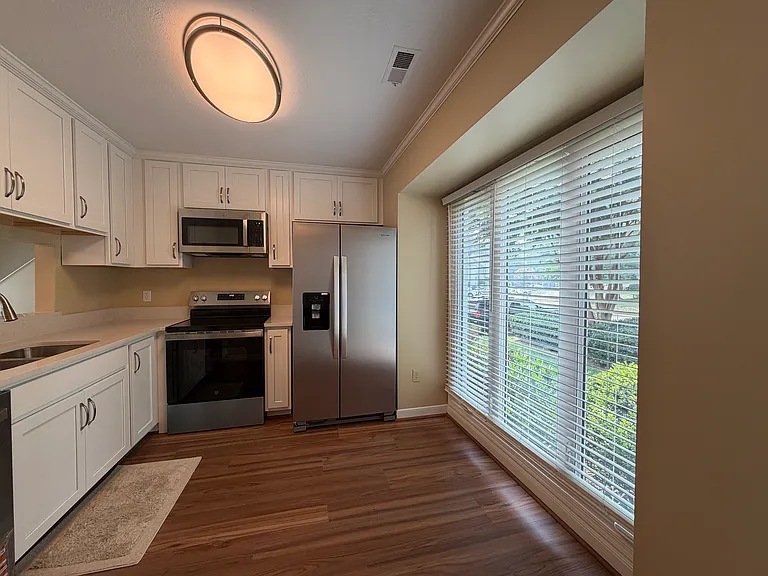 12417 Shore View Dr — Photo 4