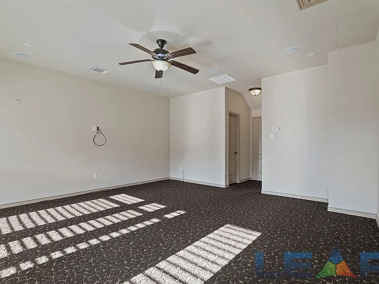 7931 Belinda Ln — Photo 23