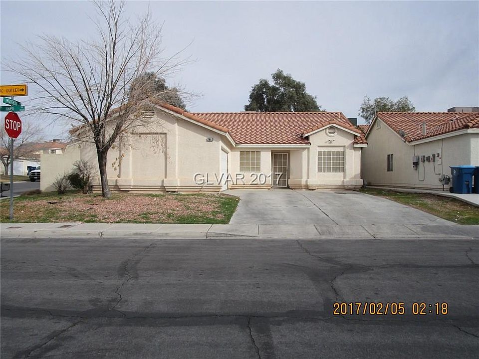 1st image of 2682 Napa Dr