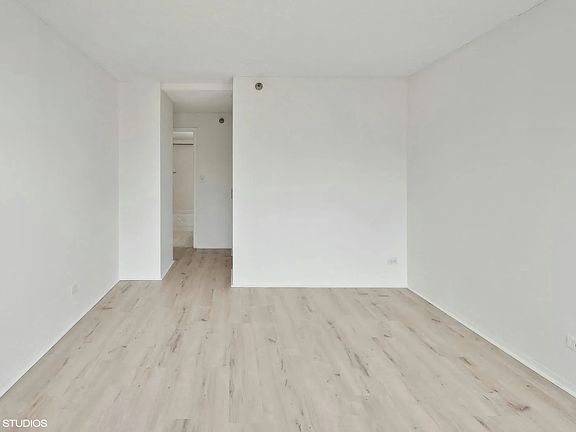 4th image of 440 N Wabash Ave APT 3611