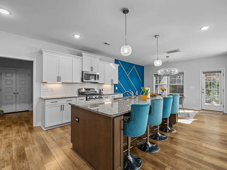 4429 Stony Falls Way — Photo 15