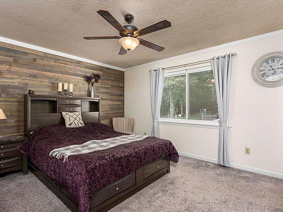 4th image of 5034 Hunter Village Dr