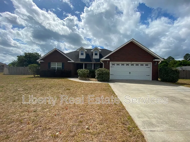 178 Winchester Way SE — Photo 1
