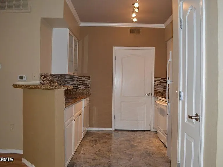 1701 E Colter St #375 — Photo 4