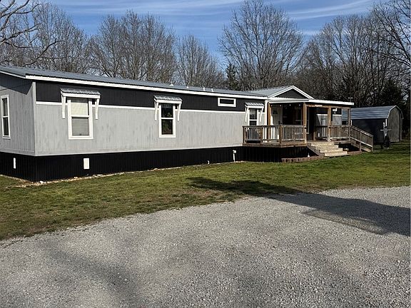 2nd image of 56514 607th Rd