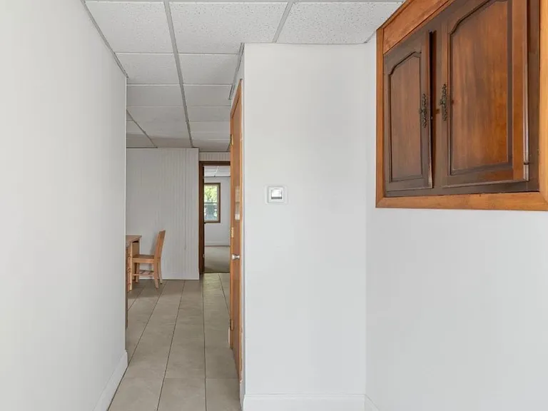 157 Harry L Dr #1 — Photo 10