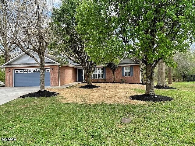 1st image of 318 Bream Ct