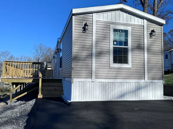 9 South Terrace, Vernon, CT 06066