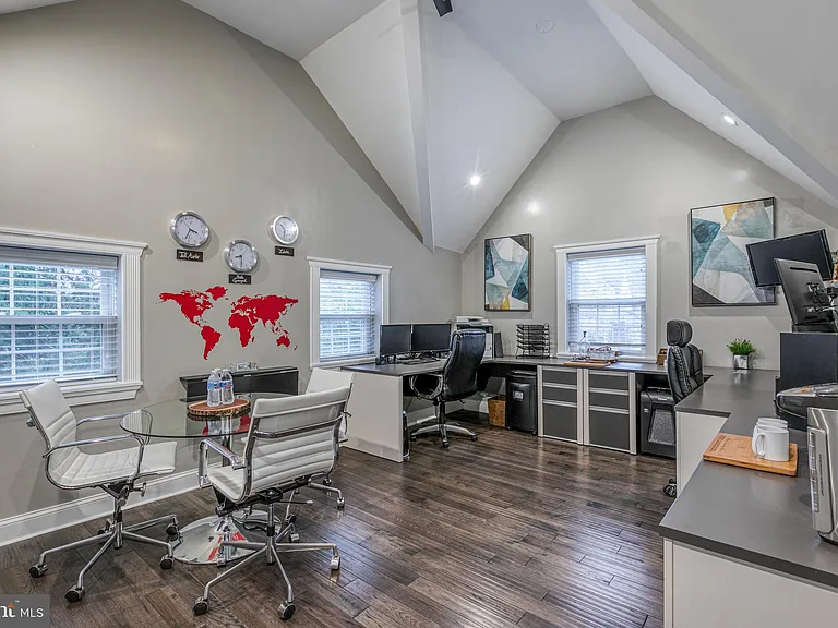 63 Academy Rd — Photo 17