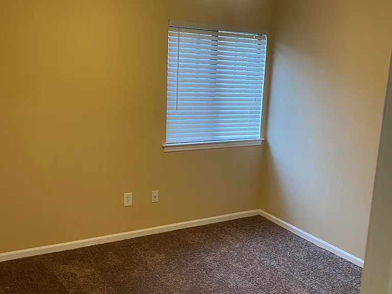 35401 Hickory Woods Ln #3 — Photo 10